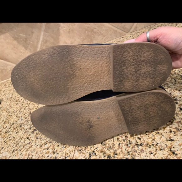 H & M Blue suede oxfords Size 9 - Picture 8 of 8